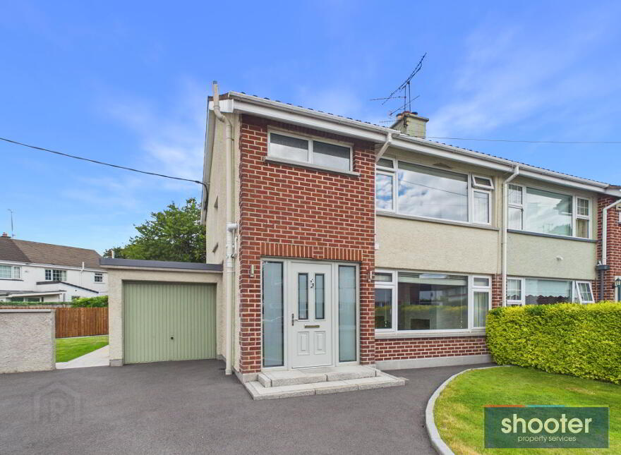 30 Elmwood Park, Newry, BT34 1LB