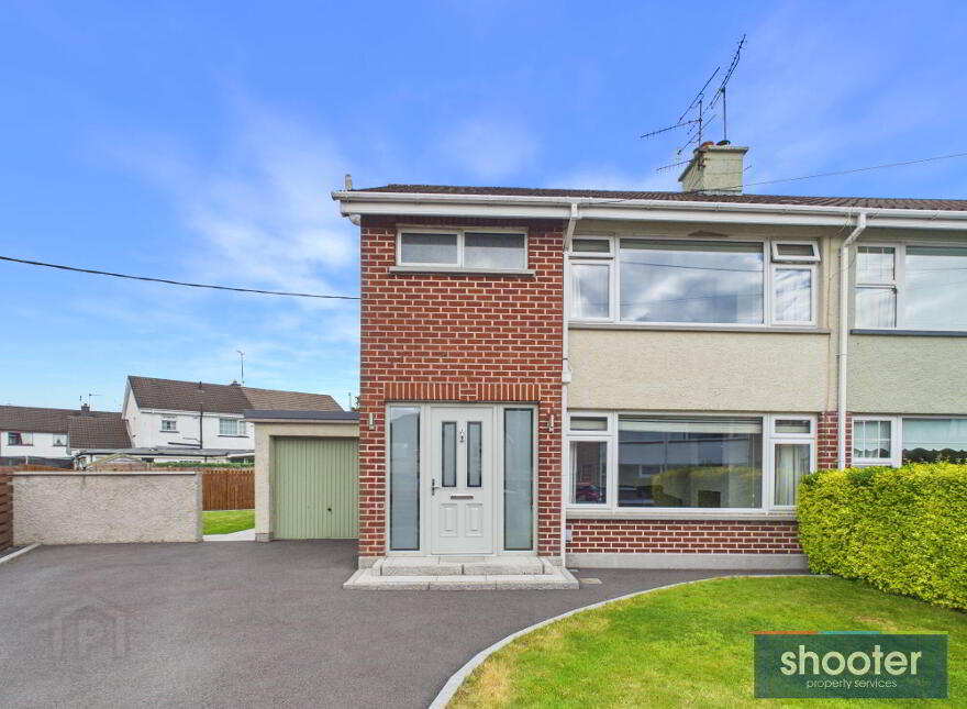 30 Elmwood Park, Newry, BT34 1LB