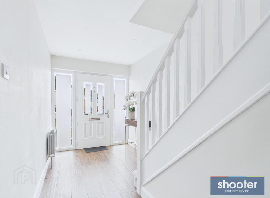 30 Elmwood Park, Newry, BT34 1LB