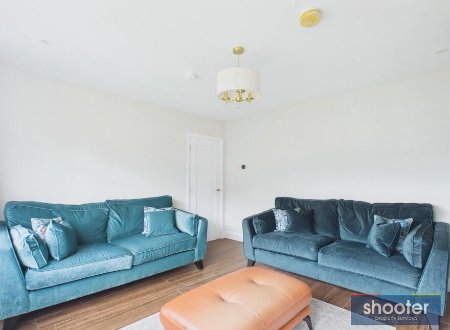 30 Elmwood Park, Newry, BT34 1LB