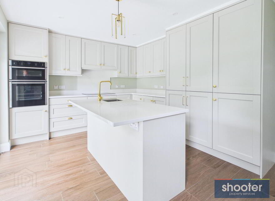 30 Elmwood Park, Newry, BT34 1LB