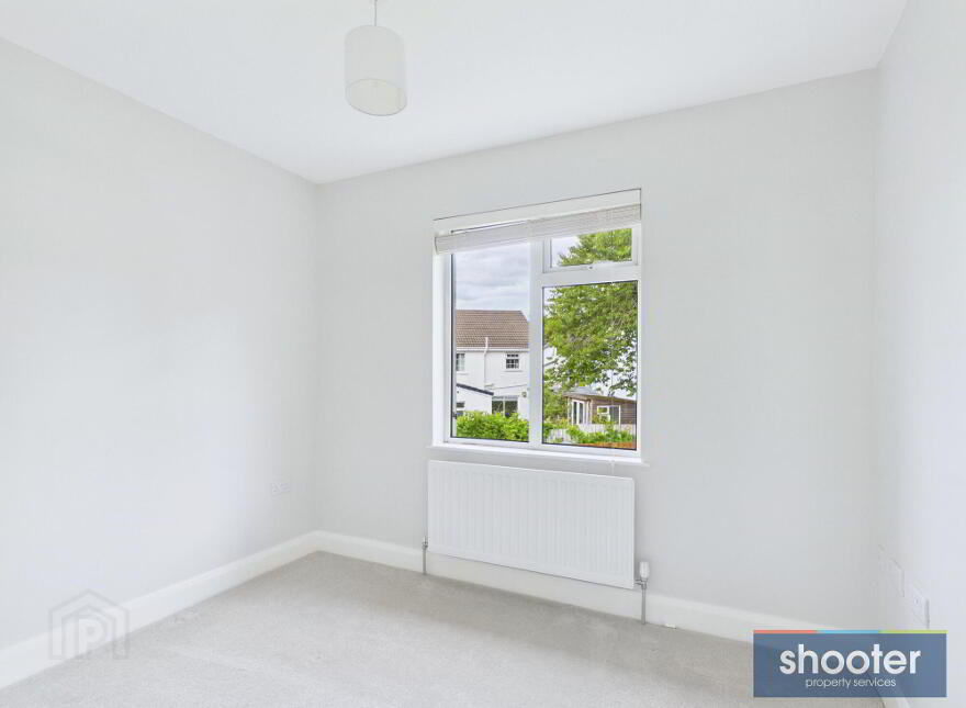 30 Elmwood Park, Newry, BT34 1LB