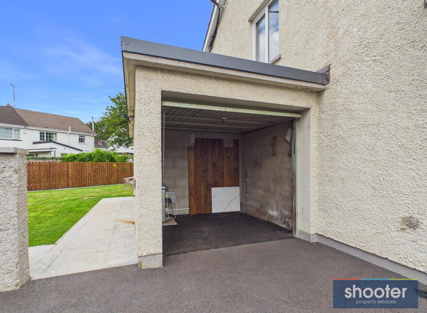 30 Elmwood Park, Newry, BT34 1LB