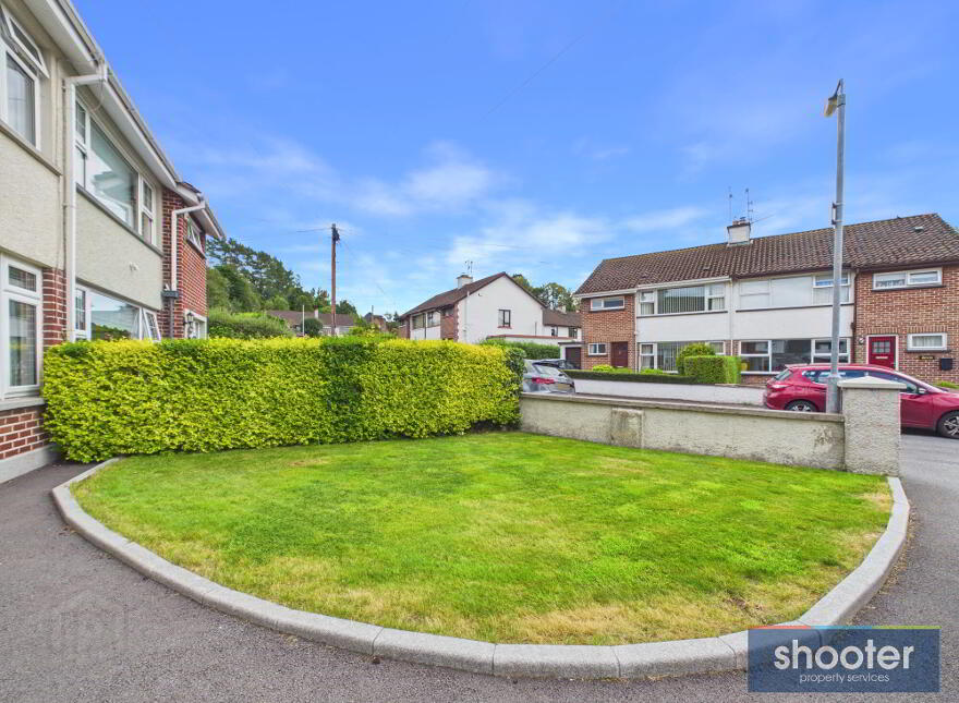 30 Elmwood Park, Newry, BT34 1LB