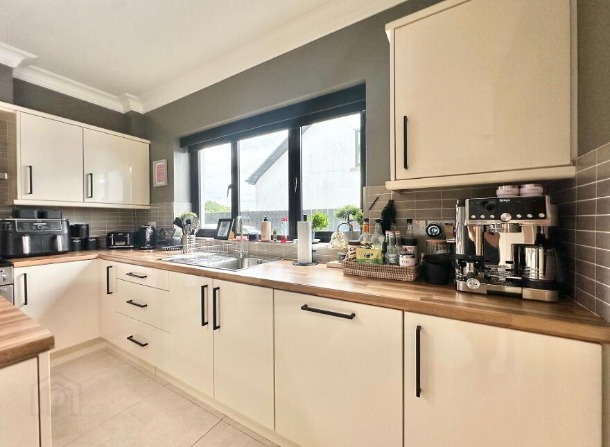 73 Hospital Road, Magherafelt, BT45 5EG