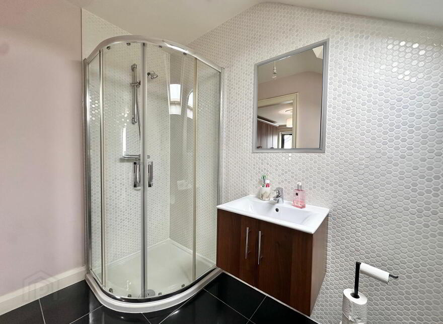 73 Hospital Road, Magherafelt, BT45 5EG