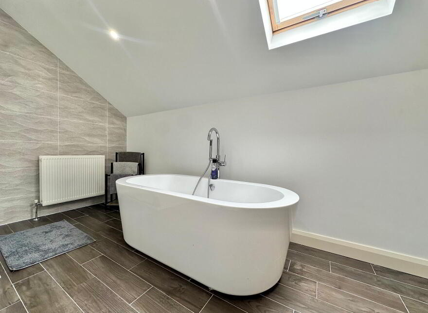 73 Hospital Road, Magherafelt, BT45 5EG