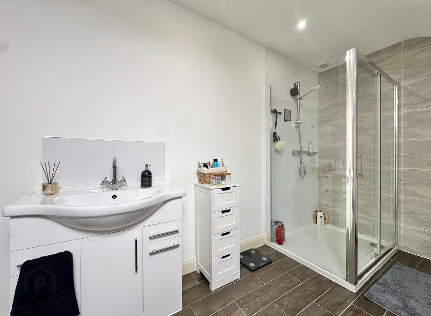 73 Hospital Road, Magherafelt, BT45 5EG