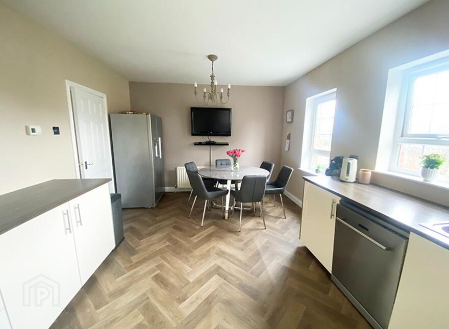 7 Summerhill Green, Banbridge, BT32 3GY
