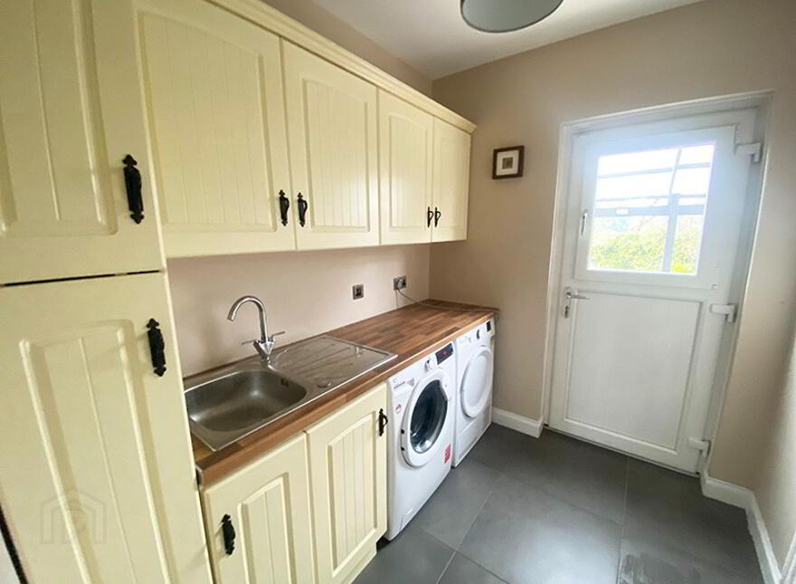7 Summerhill Green, Banbridge, BT32 3GY