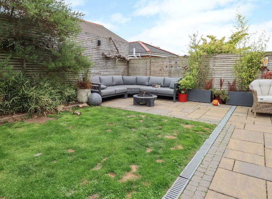 78 Old Mill Rise, Dundonald, Belfast, BT16 1WE