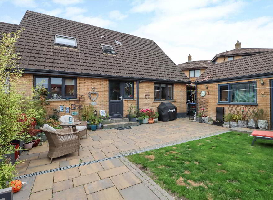78 Old Mill Rise, Dundonald, Belfast, BT16 1WE