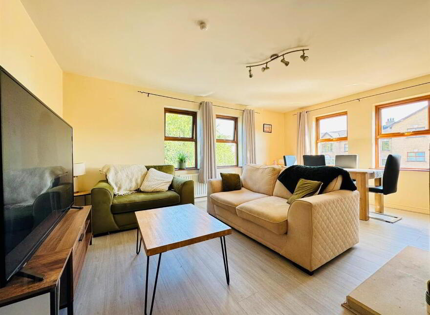 6 Mayfield Avenue, Mallusk Road, Newtownabbey, BT36 7WP