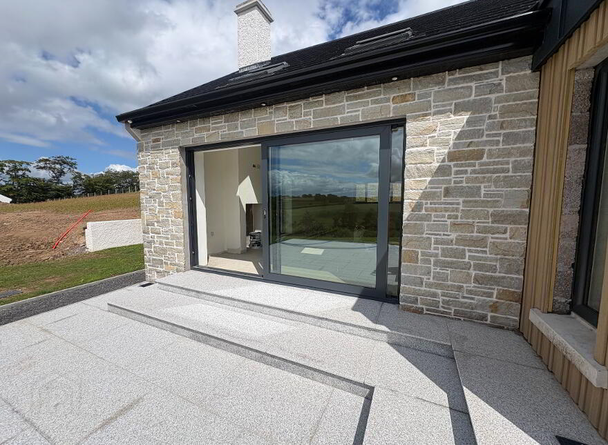 28 Laurelbank Road, Omagh, BT78 1TA
