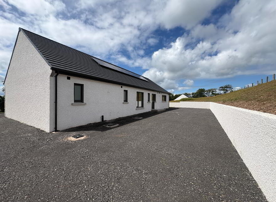 28 Laurelbank Road, Omagh, BT78 1TA