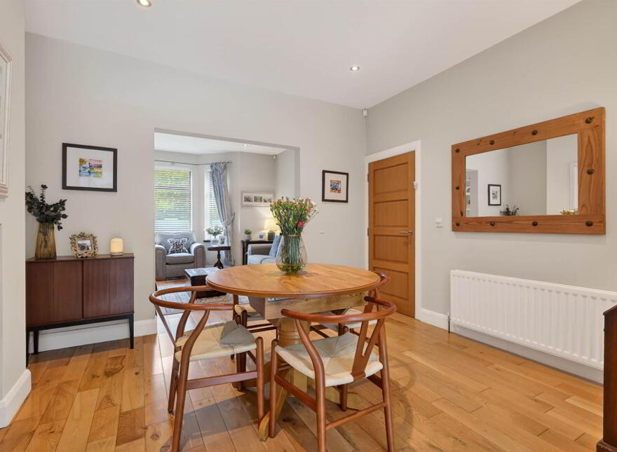 617 Upper Newtownards Road, Belfast, BT4 3LQ