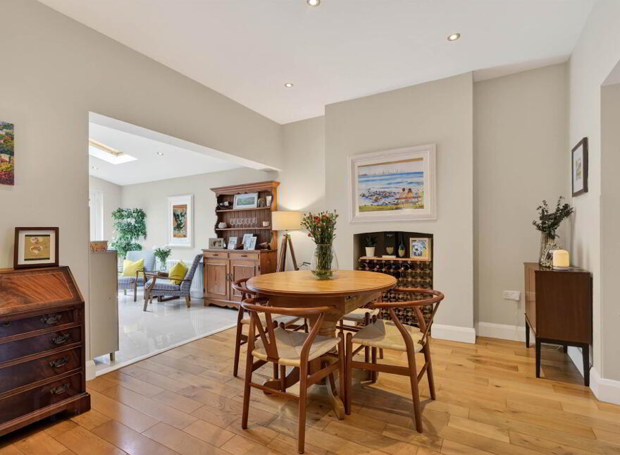 617 Upper Newtownards Road, Belfast, BT4 3LQ
