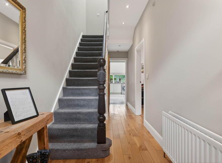 617 Upper Newtownards Road, Belfast, BT4 3LQ