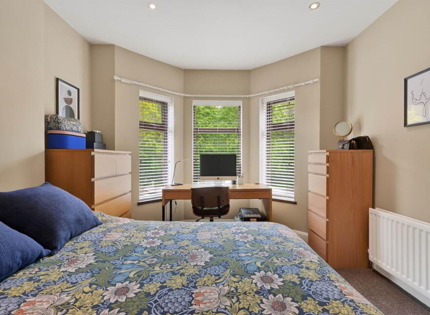 617 Upper Newtownards Road, Belfast, BT4 3LQ