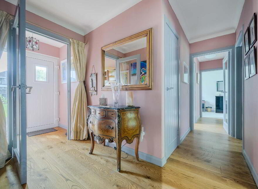 9 Riverside Road, Bangor, BT20 4SA