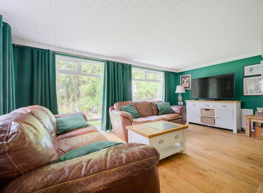 9 Riverside Road, Bangor, BT20 4SA