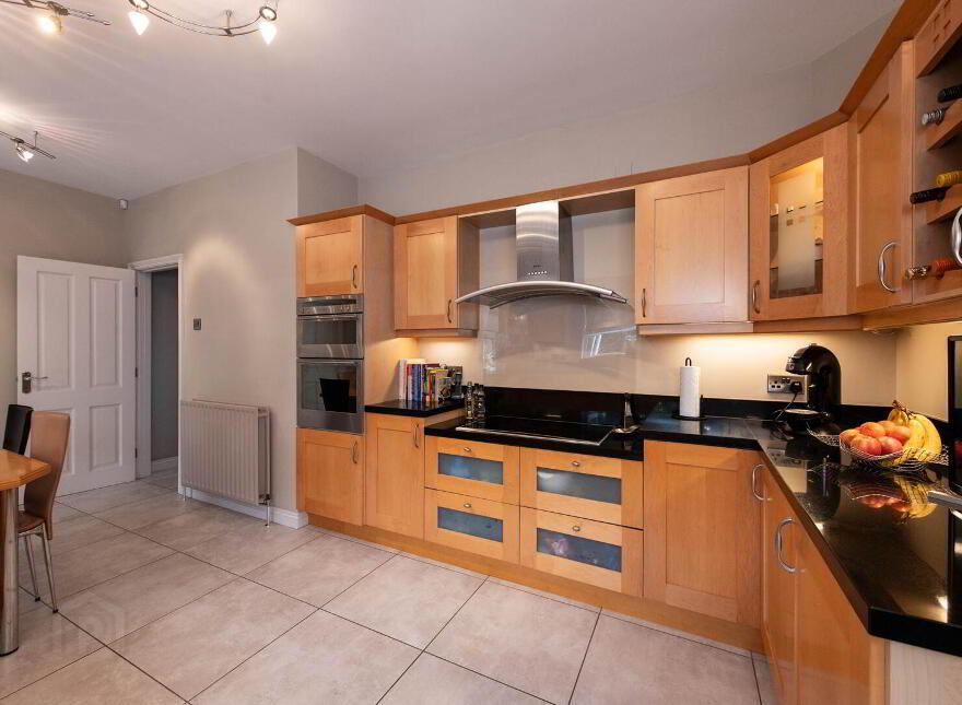 8 Shorelands Gardens, Greenisland, Carrickfergus, BT38 8WR