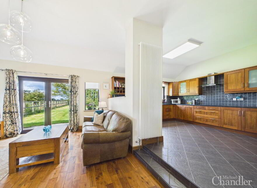 32 Moss Road, Drumbo, Lisburn, BT27 5JT