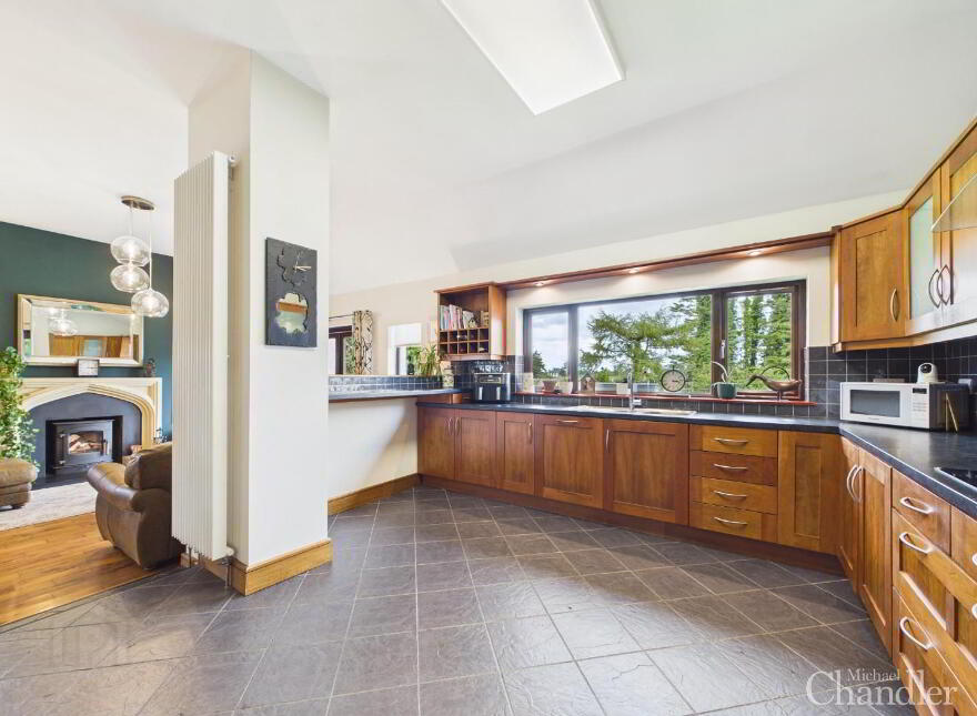 32 Moss Road, Drumbo, Lisburn, BT27 5JT