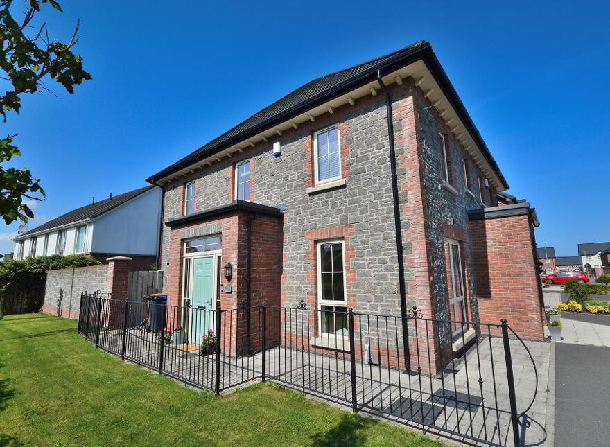26 Helens Wood Gardens, Bangor, BT19 1GA