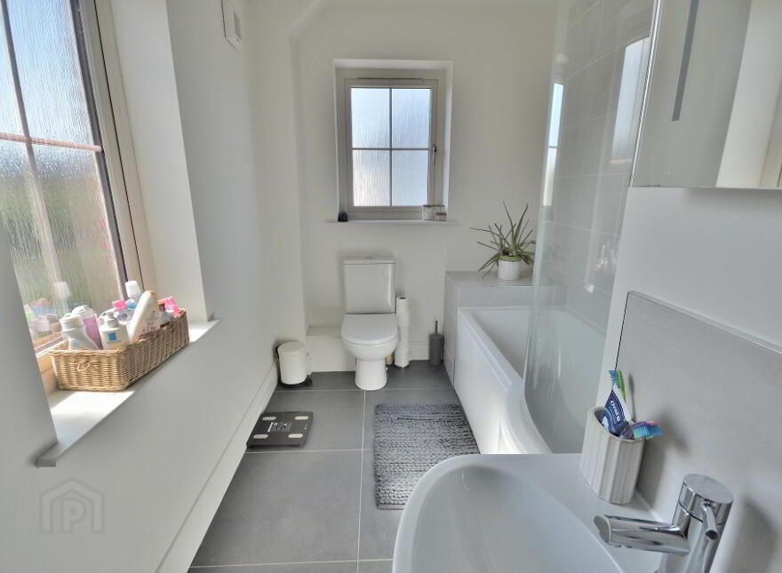 26 Helens Wood Gardens, Bangor, BT19 1GA