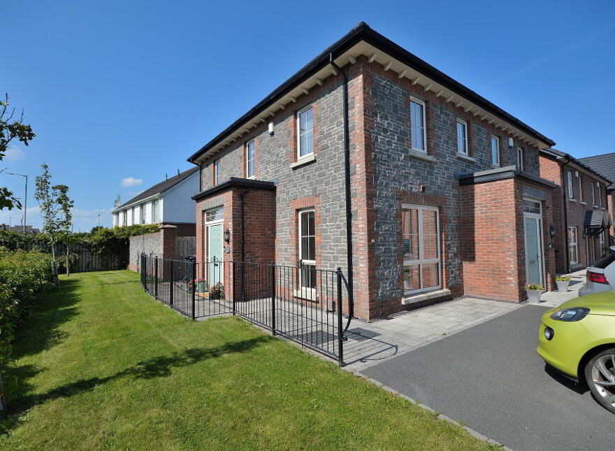 26 Helens Wood Gardens, Bangor, BT19 1GA