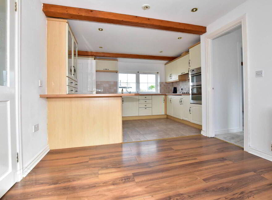 8 Stonechat Way, Ballyhalbert, Newtownards, BT22 1UR