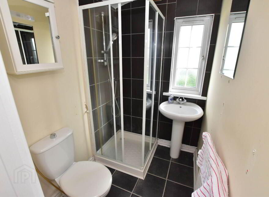 8 Stonechat Way, Ballyhalbert, Newtownards, BT22 1UR