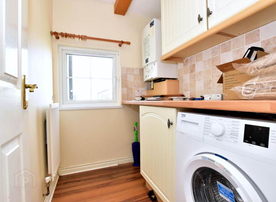 8 Stonechat Way, Ballyhalbert, Newtownards, BT22 1UR