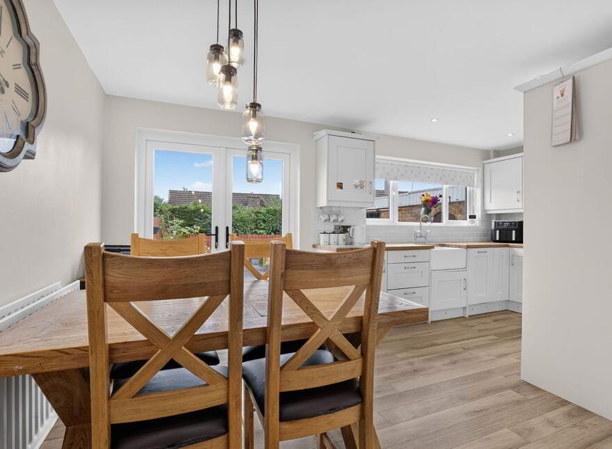 13 Oakfield, Antrim, BT41 1JS