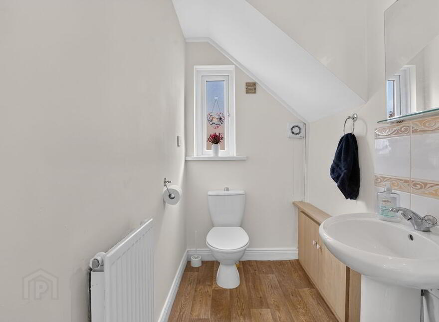 13 Oakfield, Antrim, BT41 1JS
