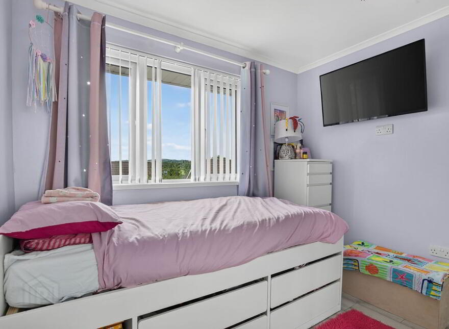13 Oakfield, Antrim, BT41 1JS