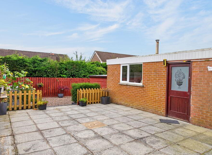 13 Oakfield, Antrim, BT41 1JS