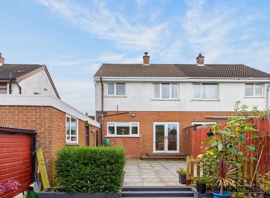 13 Oakfield, Antrim, BT41 1JS