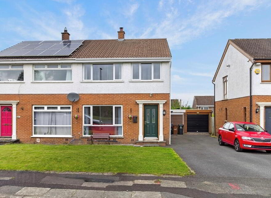 13 Oakfield, Antrim, BT41 1JS