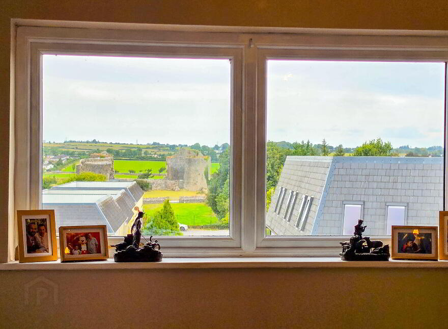 Apartment 15 Stone Court, The Square, Roscommon Town