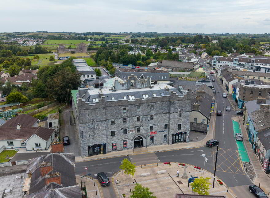 Apartment 15 Stone Court, The Square, Roscommon Town
