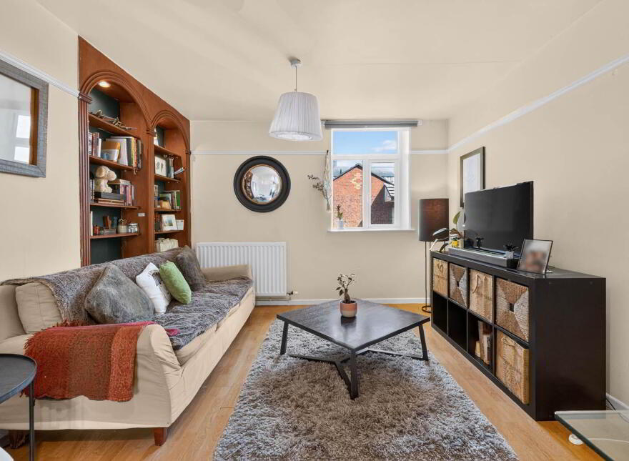 74 Salisbury Court, Belfast, BT7 1DD