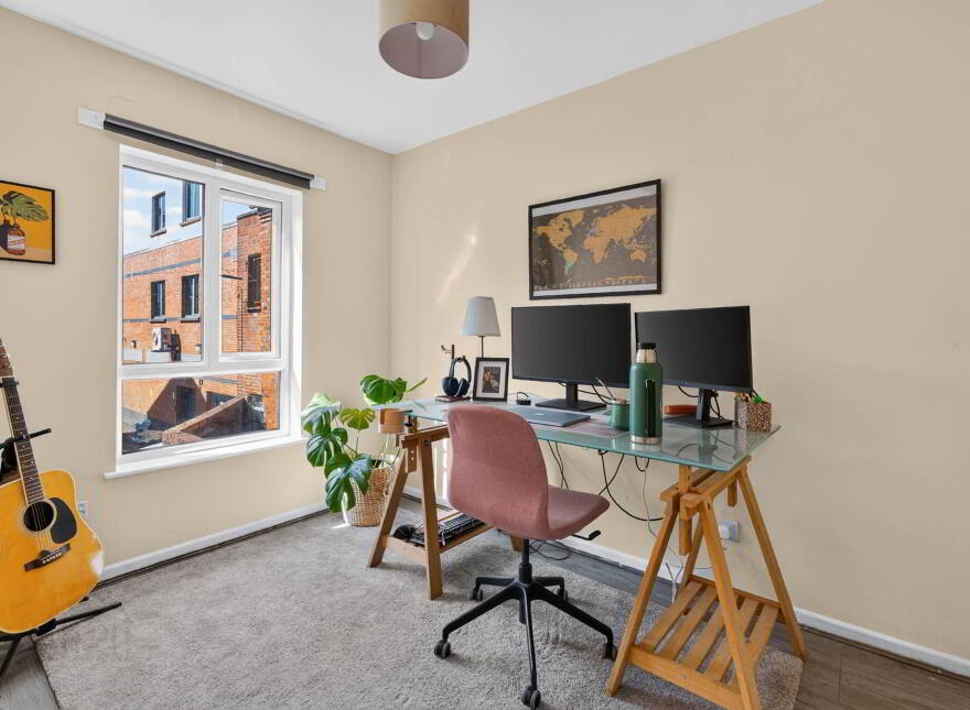 74 Salisbury Court, Belfast, BT7 1DD
