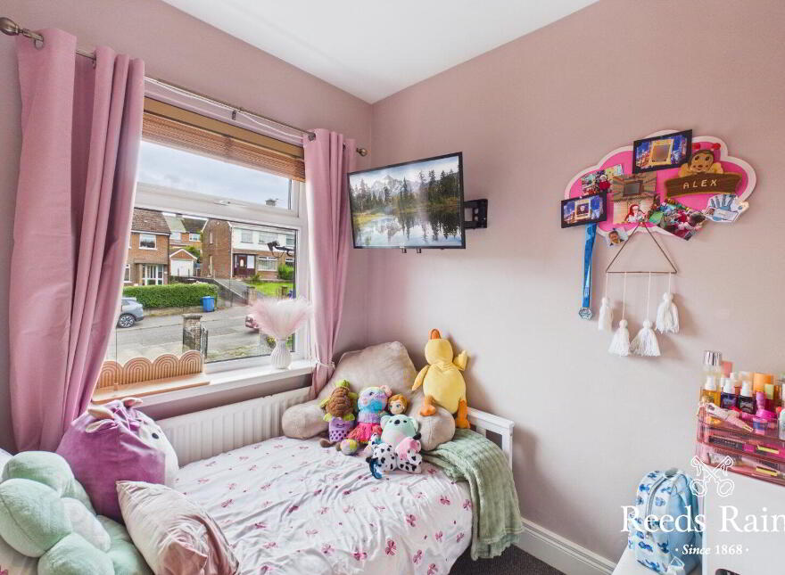38 North Sperrin, Belfast, BT5 7HU