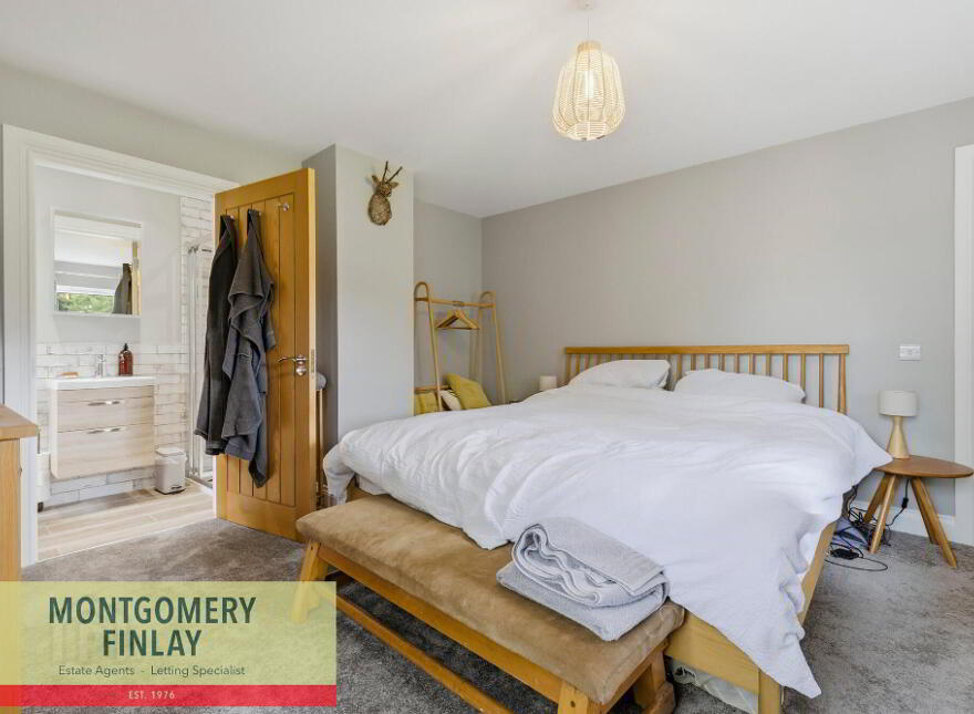 45 Breagho Road, Enniskillen, BT74 4DE
