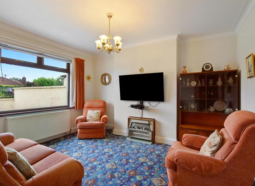 11 Laurelbank Avenue, Newtownards, BT23 4AT