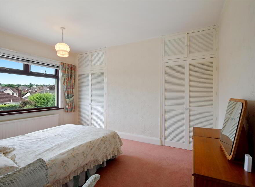 11 Laurelbank Avenue, Newtownards, BT23 4AT