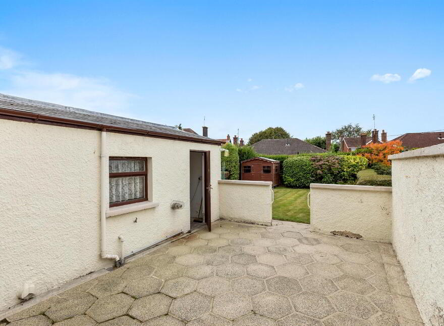 11 Laurelbank Avenue, Newtownards, BT23 4AT