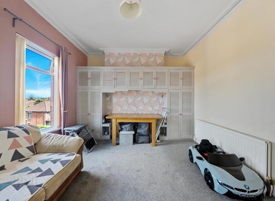 9 Skegoneill Avenue, Belfast, BT15 3JN